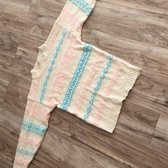 Brights creek sweater - Picture 1 of 3